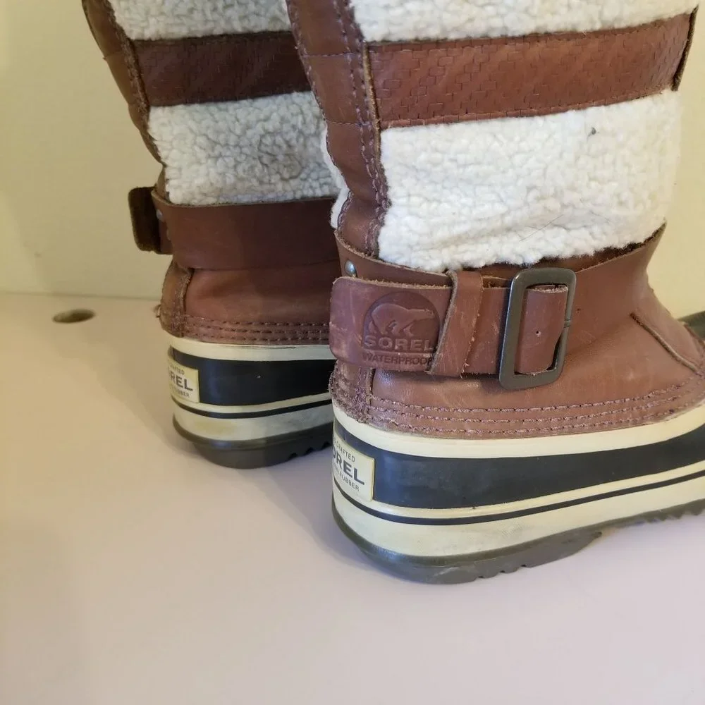 Sorel 7 Brown Tall Boots Helen of Tundra Leather‎ Waterproof Zip Up